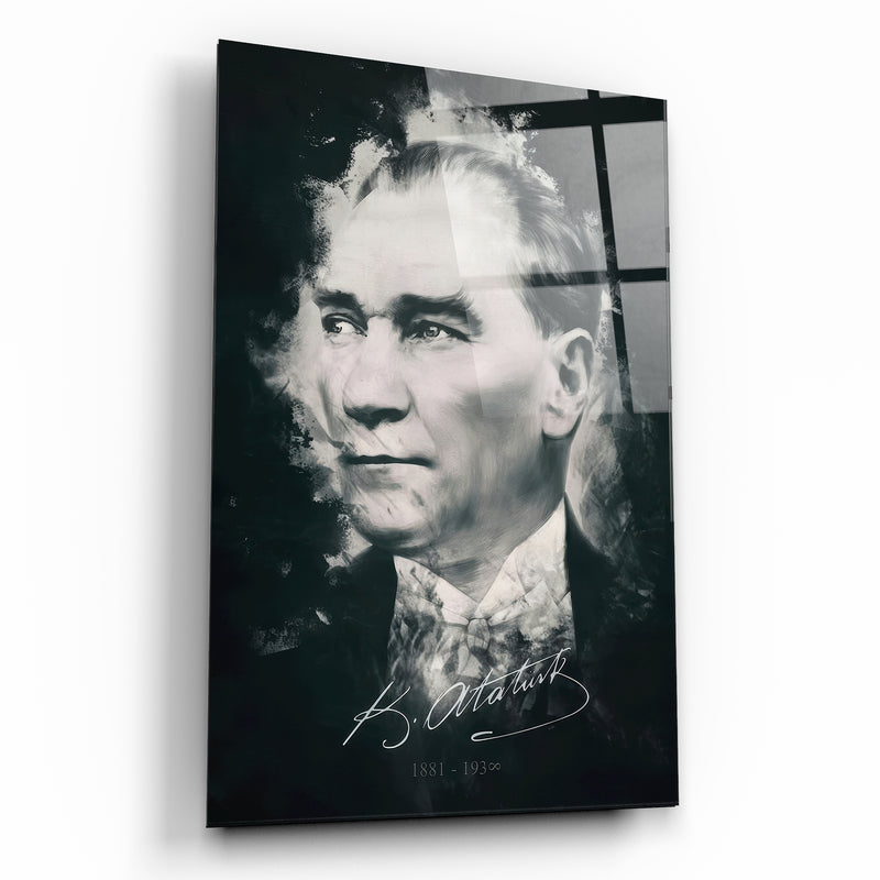 Atatürk Koleksiyonu - Siyah Beyaz İmzalı Atatürk Portresi Cam Tablo